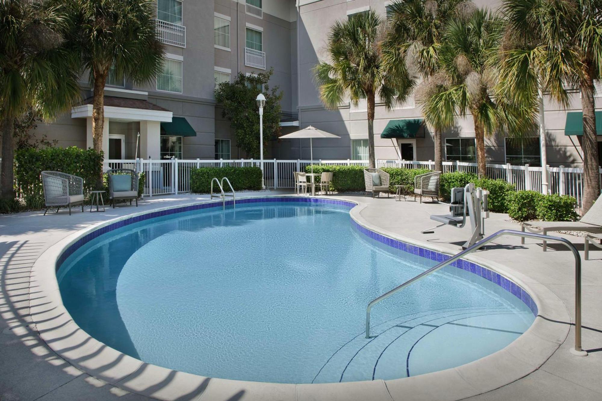 Homewood Suites By Hilton Orlando Airport Exteriér fotografie
